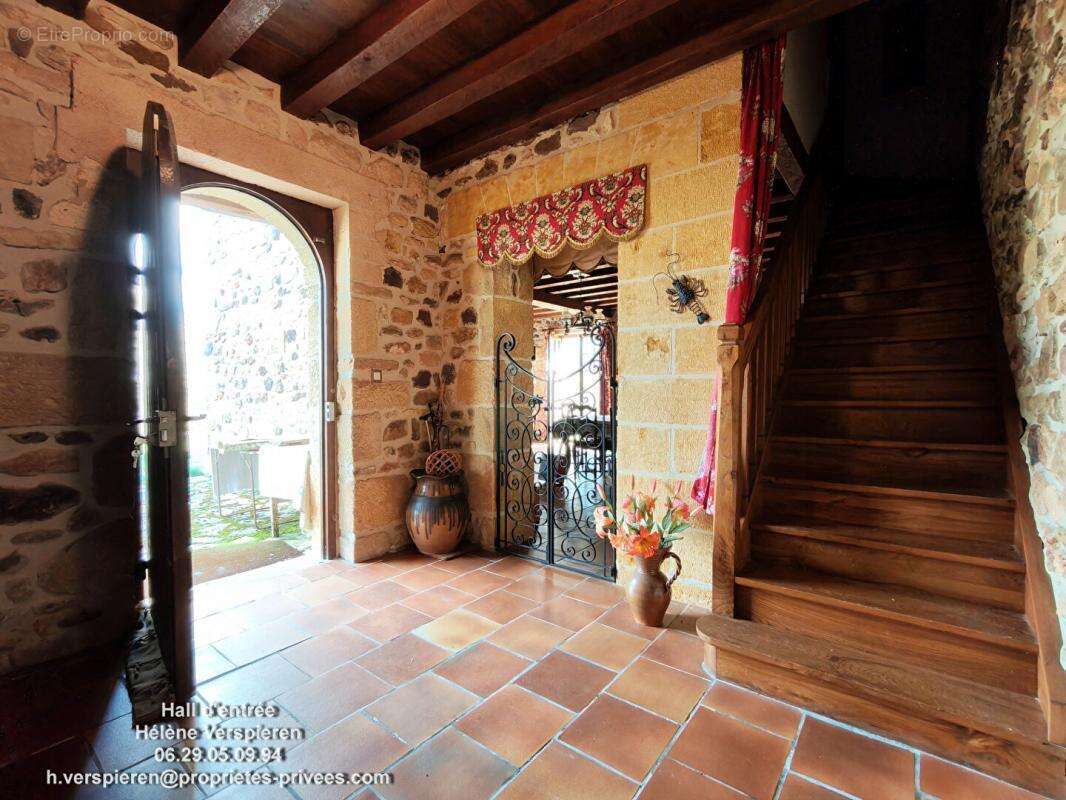 Maison à BELVES