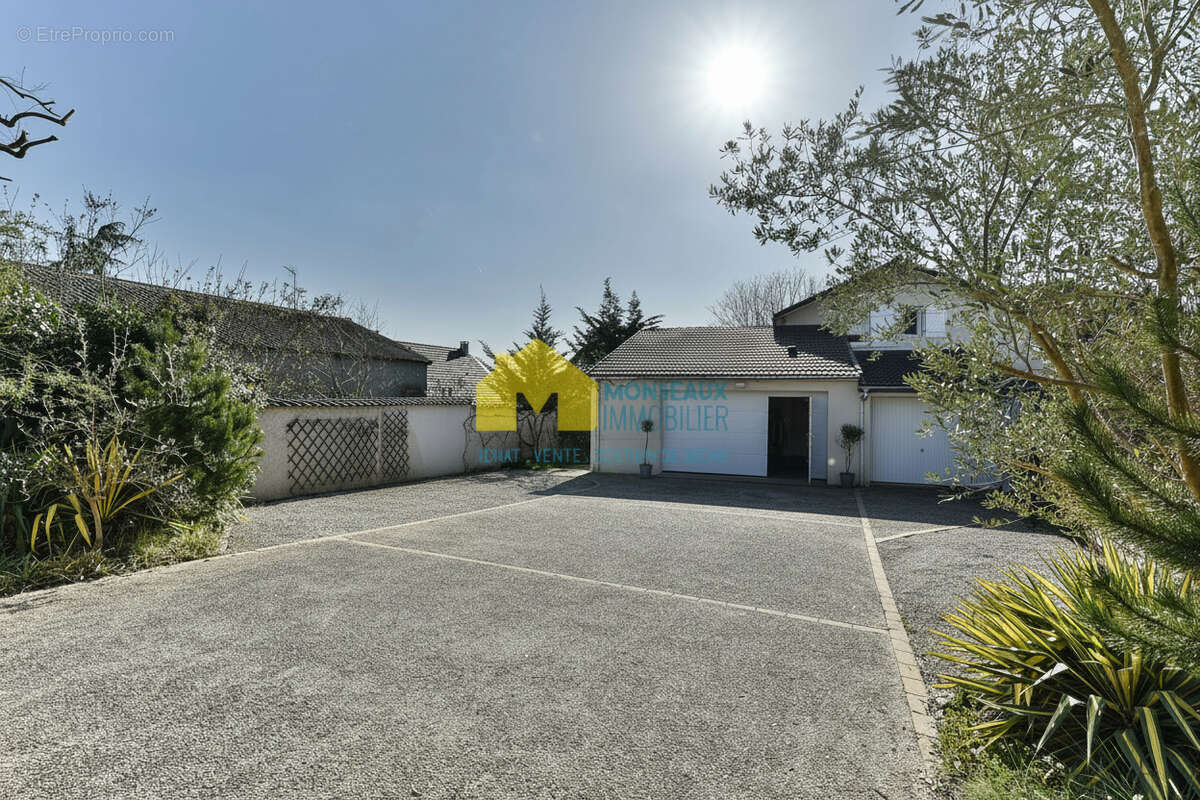Maison à VILLIERS-SUR-ORGE