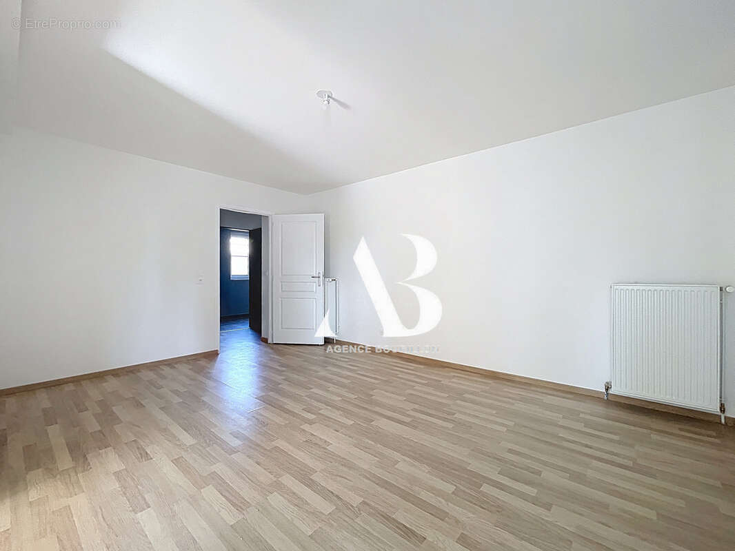 Appartement à NANGIS