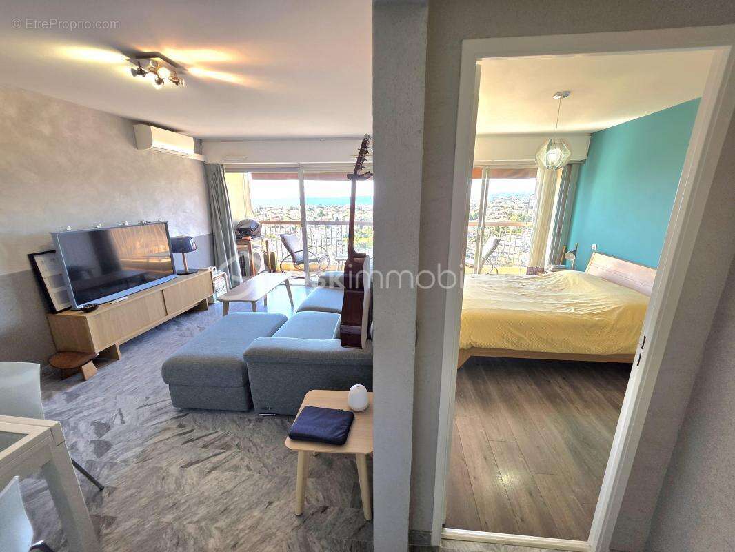 Appartement à CAGNES-SUR-MER