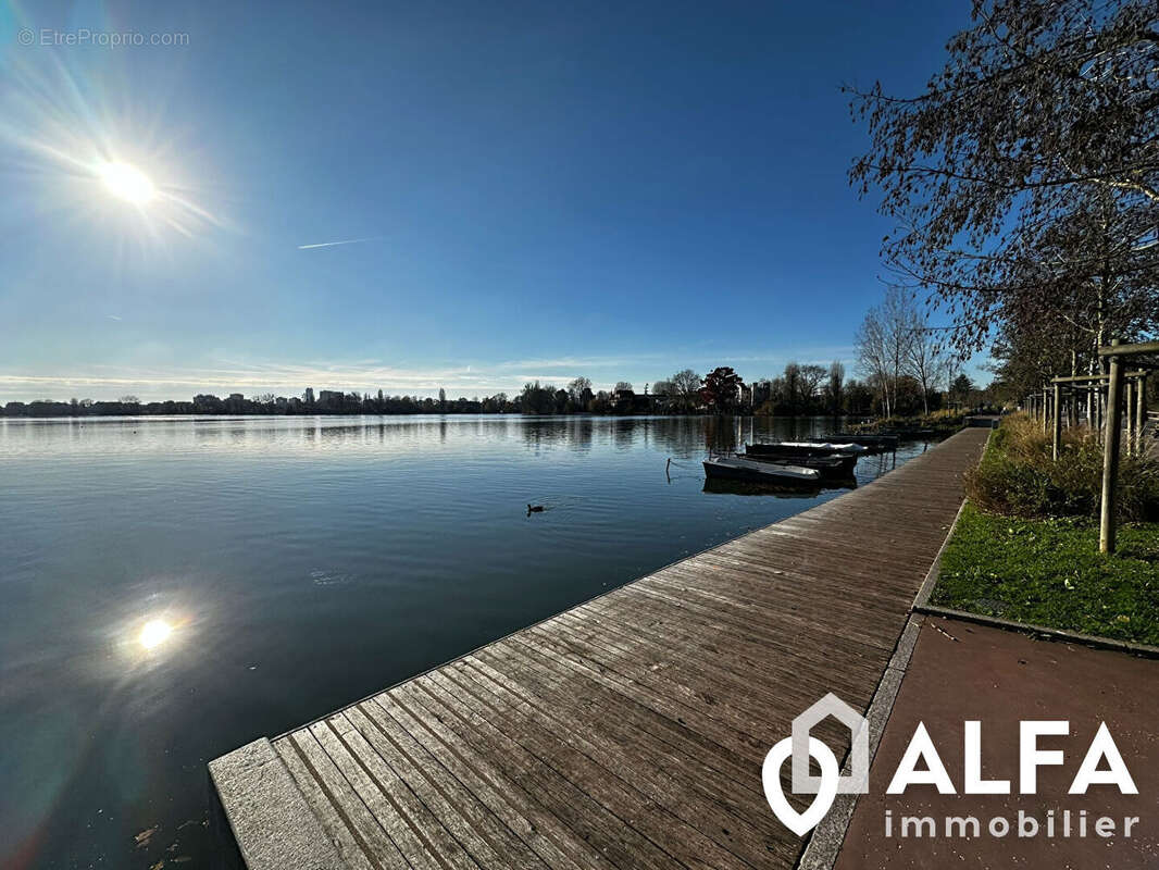 Appartement VUE LAC - 5 pièce(s) 116 m2 - TERRASSES DE  27 m2 - photo 16