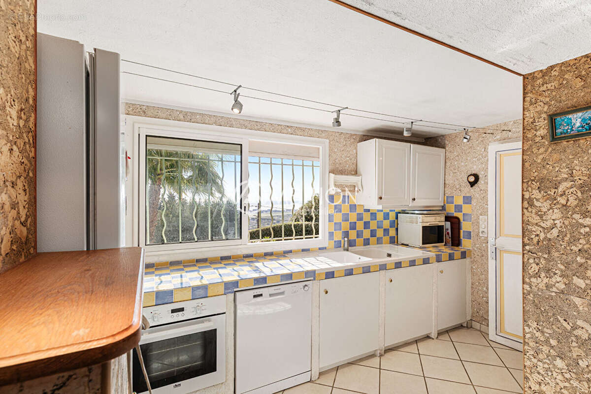 Maison à MANDELIEU-LA-NAPOULE