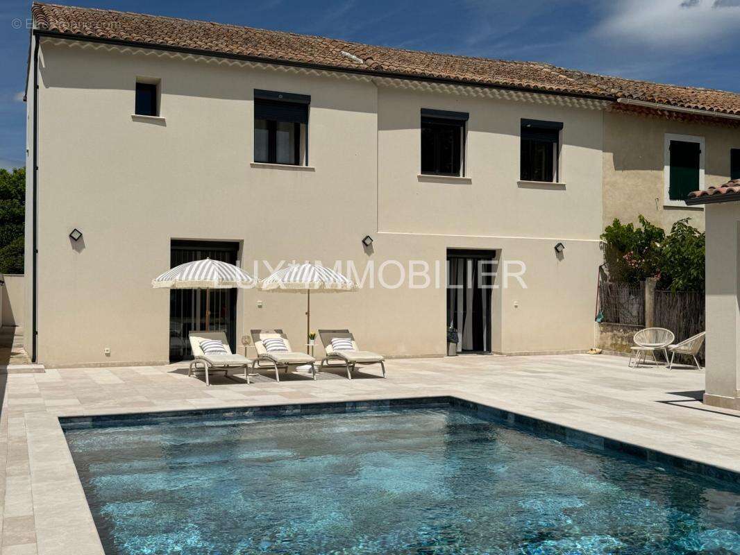 Tarascon - maison contemporaine - piscine - calme - annexes - photo 8