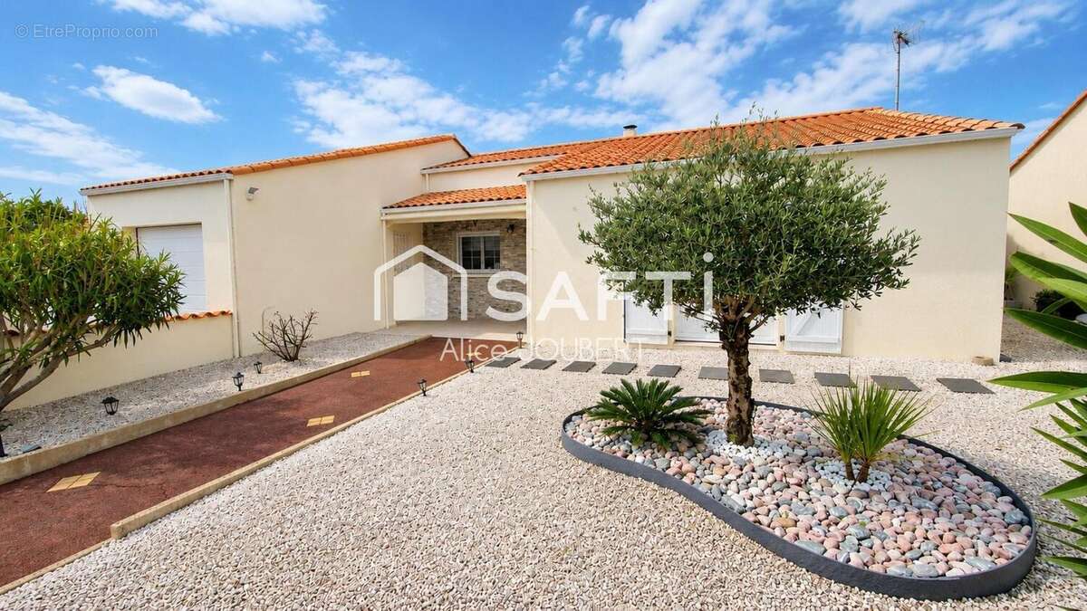 Photo 2 - Maison à TALMONT-SAINT-HILAIRE