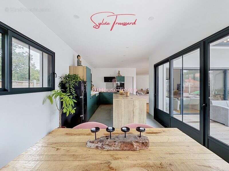 Maison 154 m² à Gujan-Mestras  - photo 7