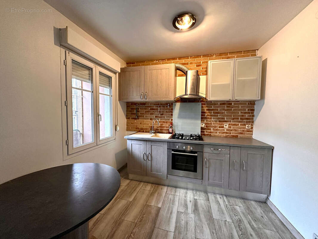 Appartement à SAULNES