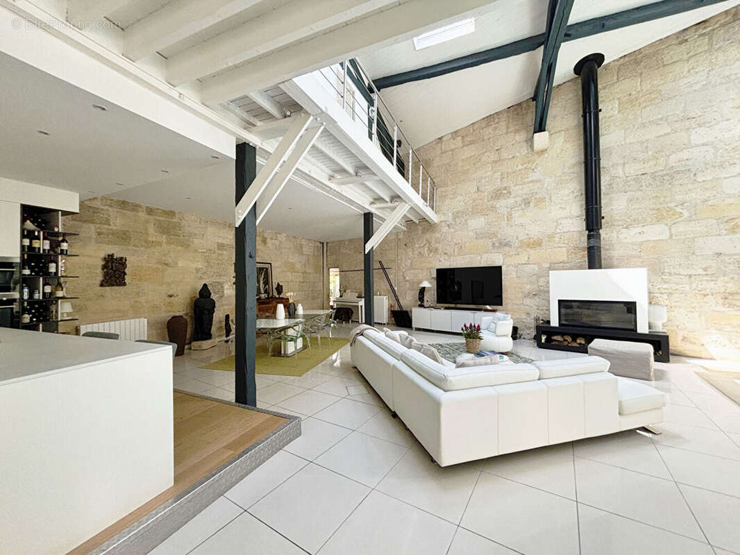 Appartement à BORDEAUX