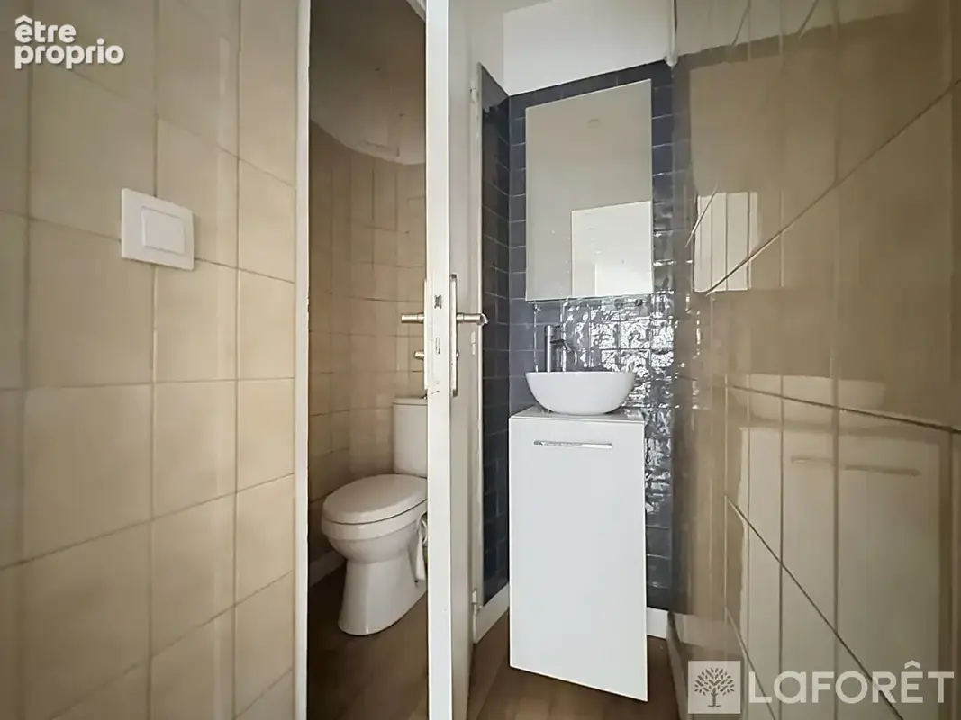 Paris 2 - local à usage mixte - commercialité - 77,5 m² sur deux niveaux - photo 6