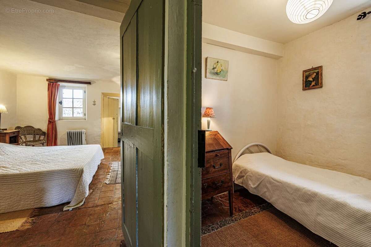 Maison à LE CASTELLET