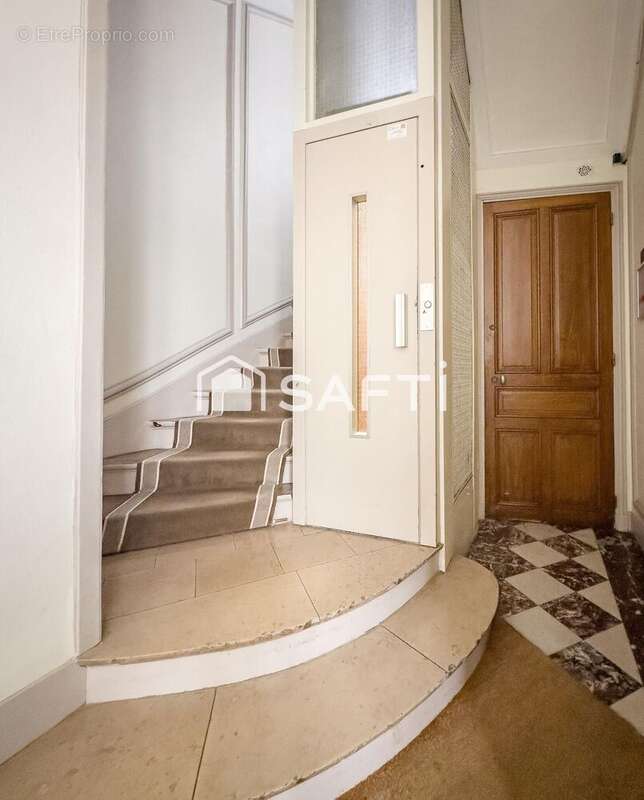 Photo 2 - Appartement à PARIS-17E