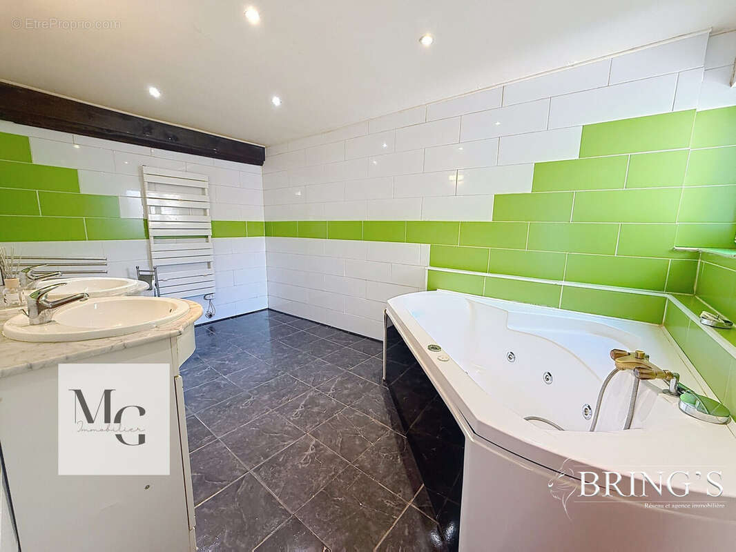 Maison 198 m² à Bouxwiller  - photo 8