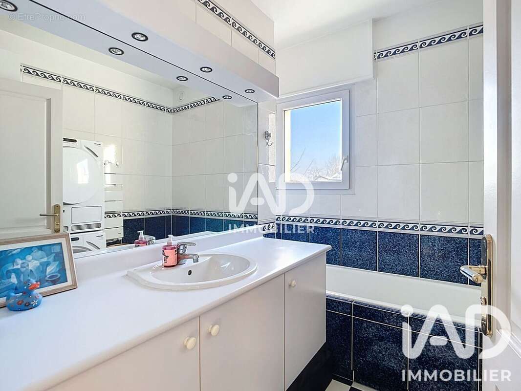 Photo 9 - Appartement à SAINT-MAUR-DES-FOSSES