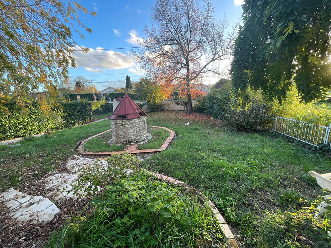 Maison à SAINT-SYLVESTRE-SUR-LOT