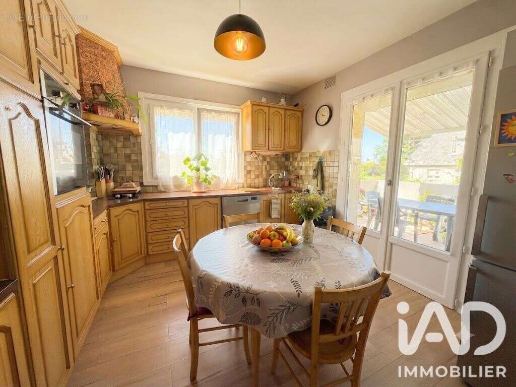 Maison 112 m² à Moreac  - photo 2