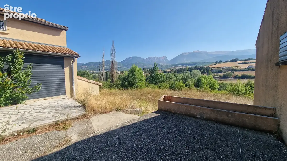 Ensemble immobilier à fort potentiel   493 m2   terrain de 9 150 m2   bourdeaux - photo 4