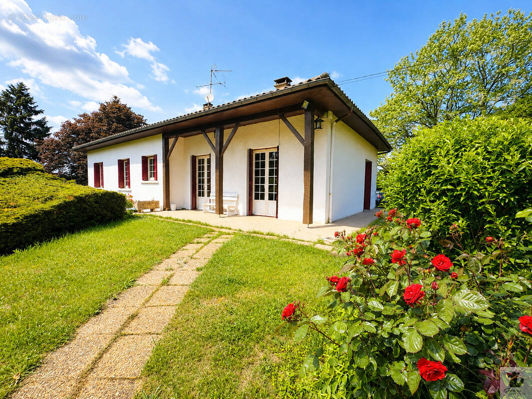 Maison à LAMONZIE-SAINT-MARTIN