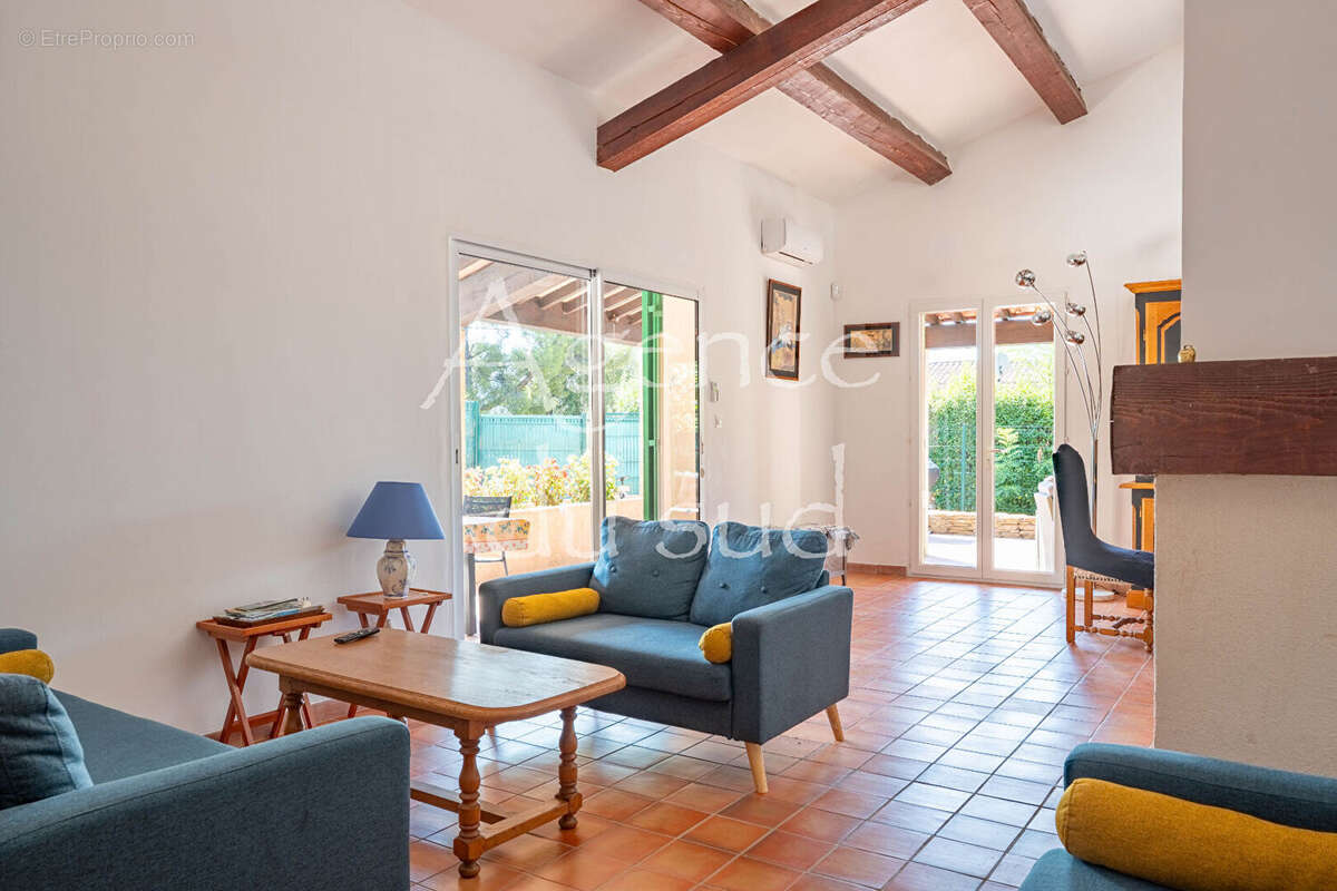 Villa de plain pied Type 6 de 146m²  - LA CADIERE D'AZUR - photo 9