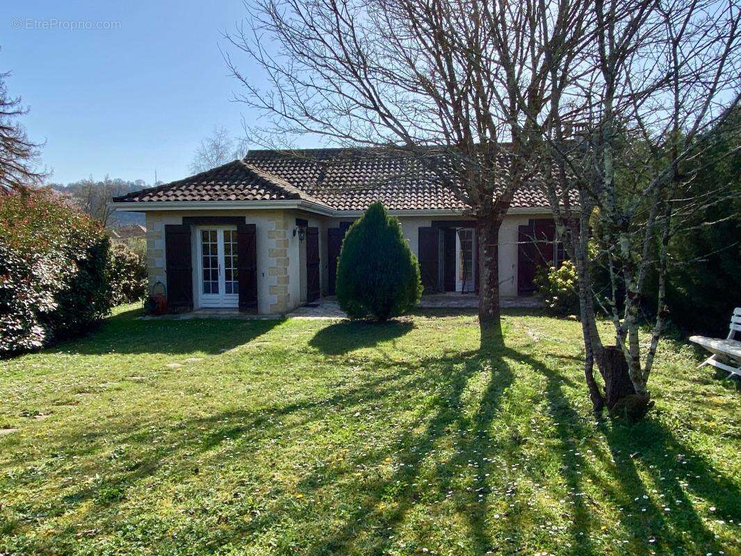 Maison à LE BUGUE