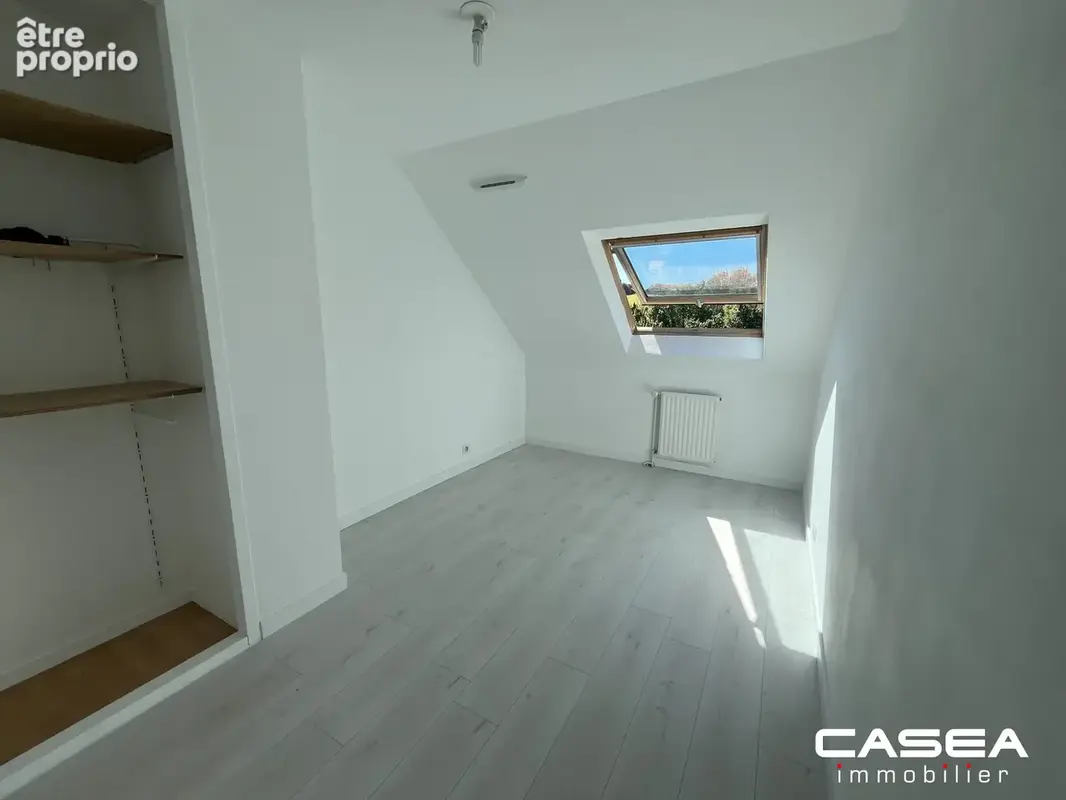 Appartement 4 pièces 80 m² à vendre à Quimper (29000) - photo 4
