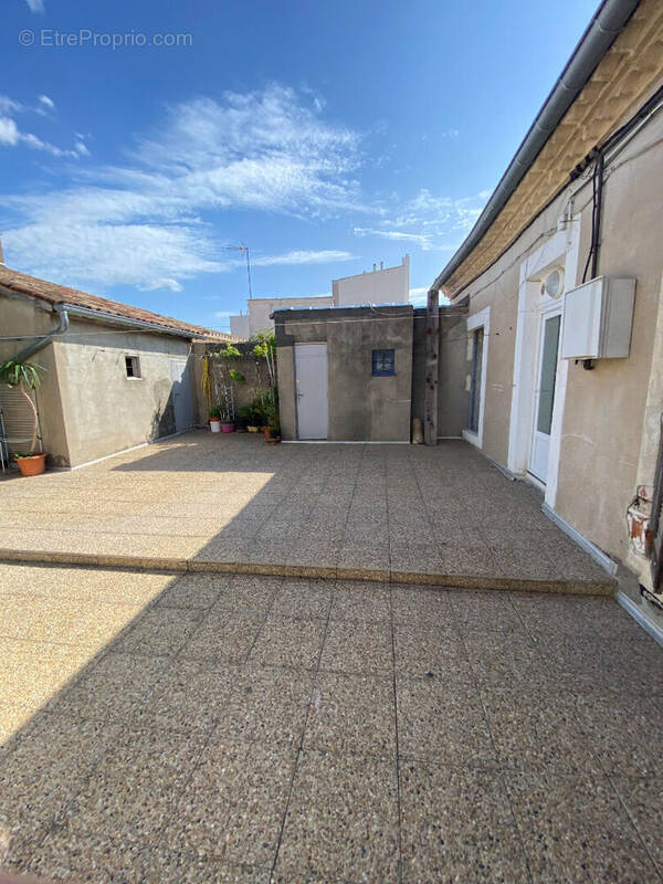 Appartement à NIMES