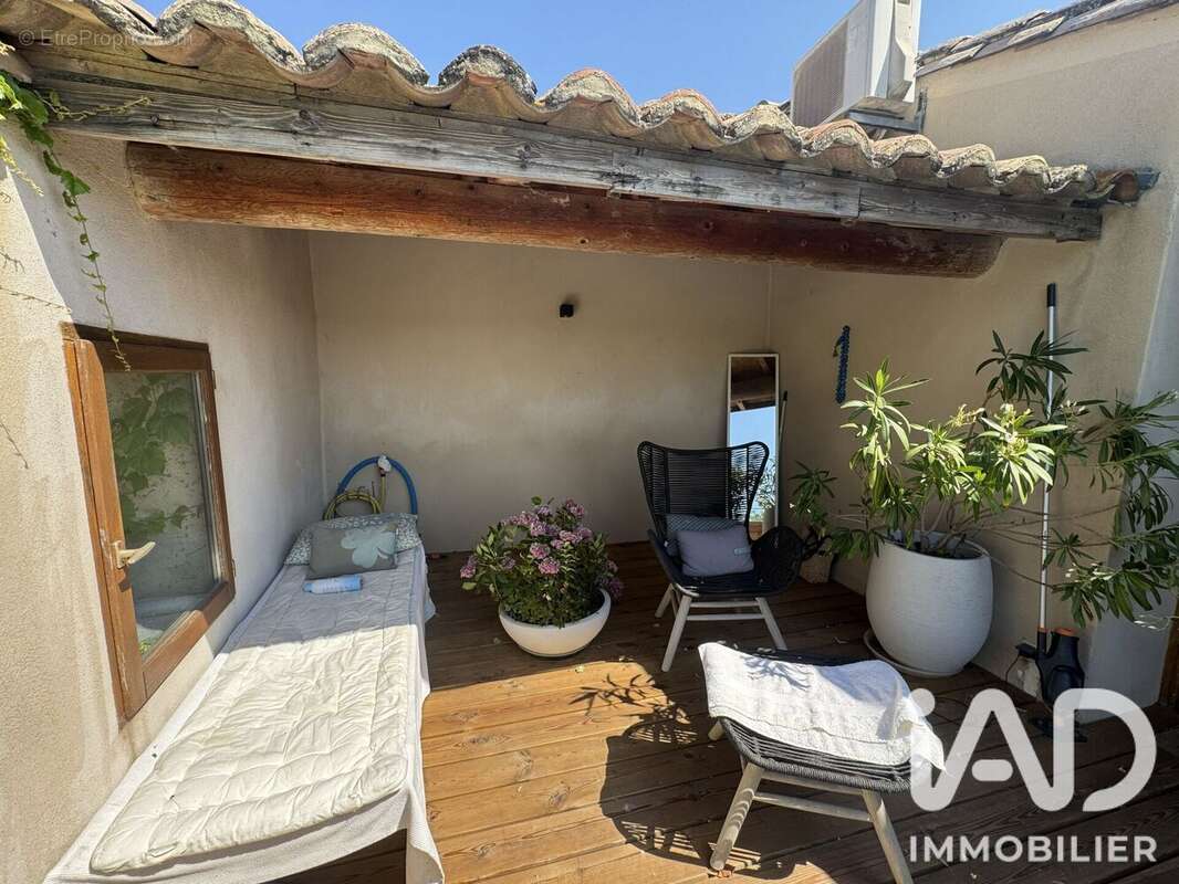 Photo 4 - Maison à SABRAN