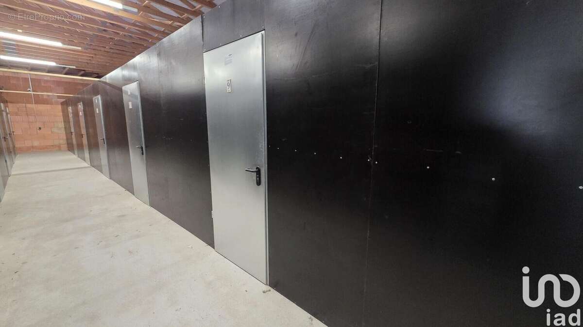 Photo 8 - Commerce à SAINT-MARTIN-D&#039;ARY