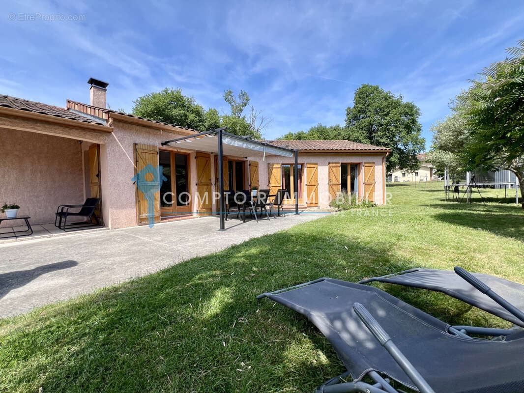 Maison à SAINT-PAUL-CAP-DE-JOUX