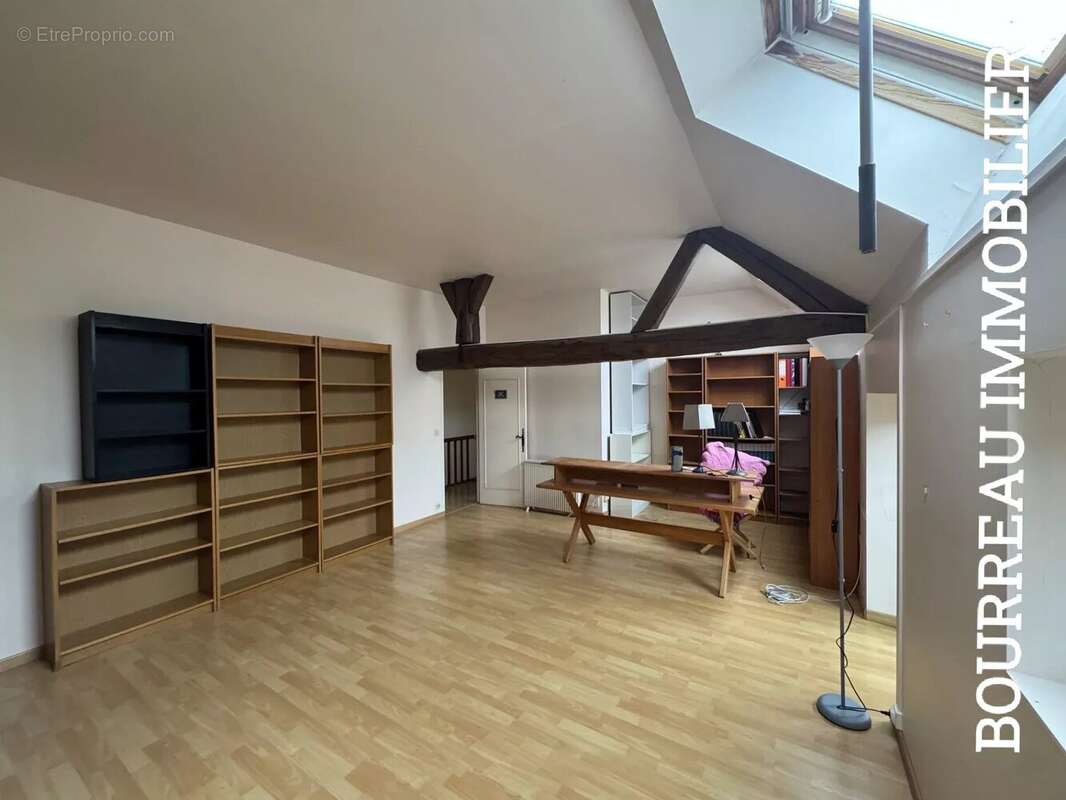 Maison à CHASSY