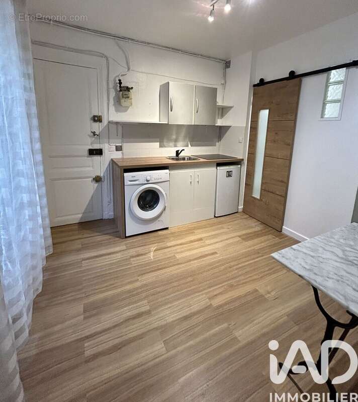 Photo 3 - Appartement à PARIS-17E