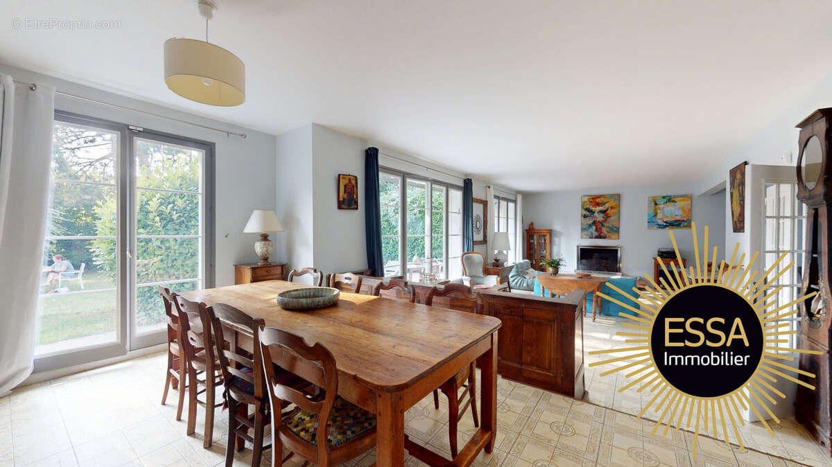 Maison à CHAVENAY