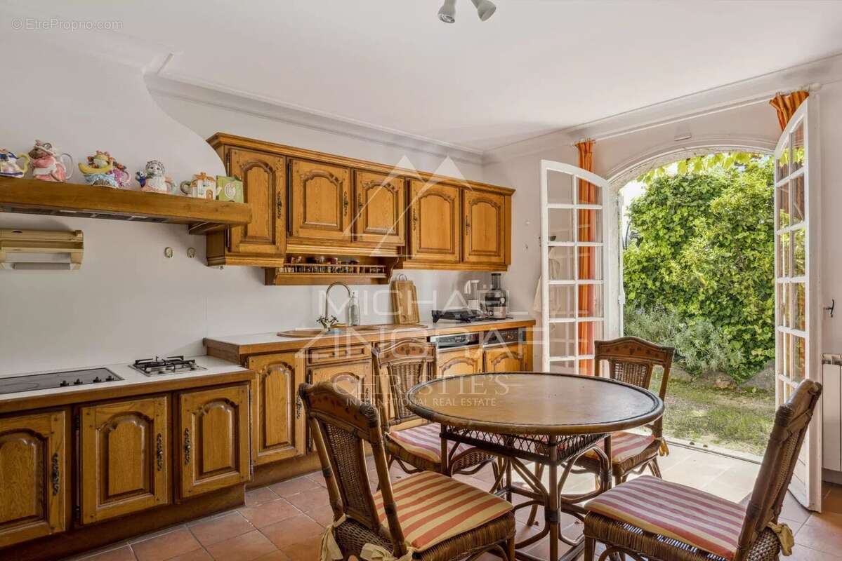 Maison à ANTIBES
