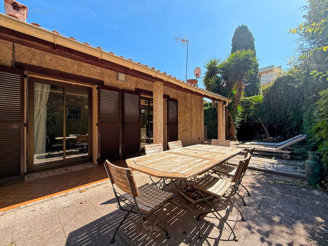 Maison à ANTIBES