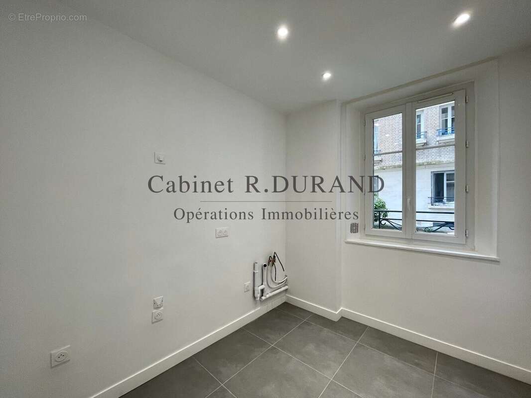 Appartement à COLOMBES