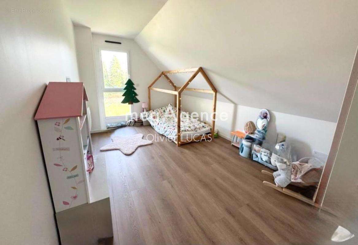 Charmante maison familiale de 4 chambres viable de plain pied à ACLOU - photo 4