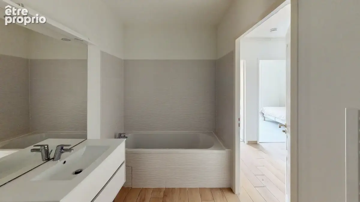 Appartement 92 m² à Orleans  - photo 4