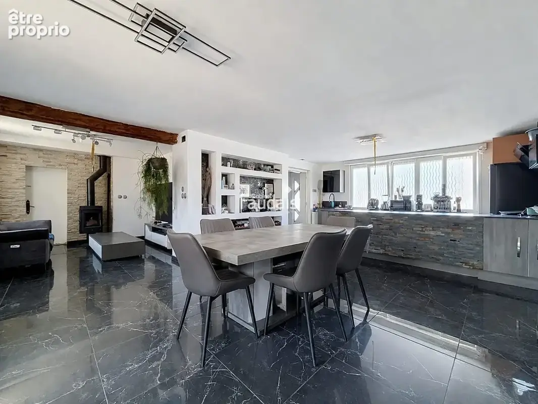 Maison 7 pièces 153 m² à vendre à Saint-Martin-Des-Besaces (14350) - photo 2