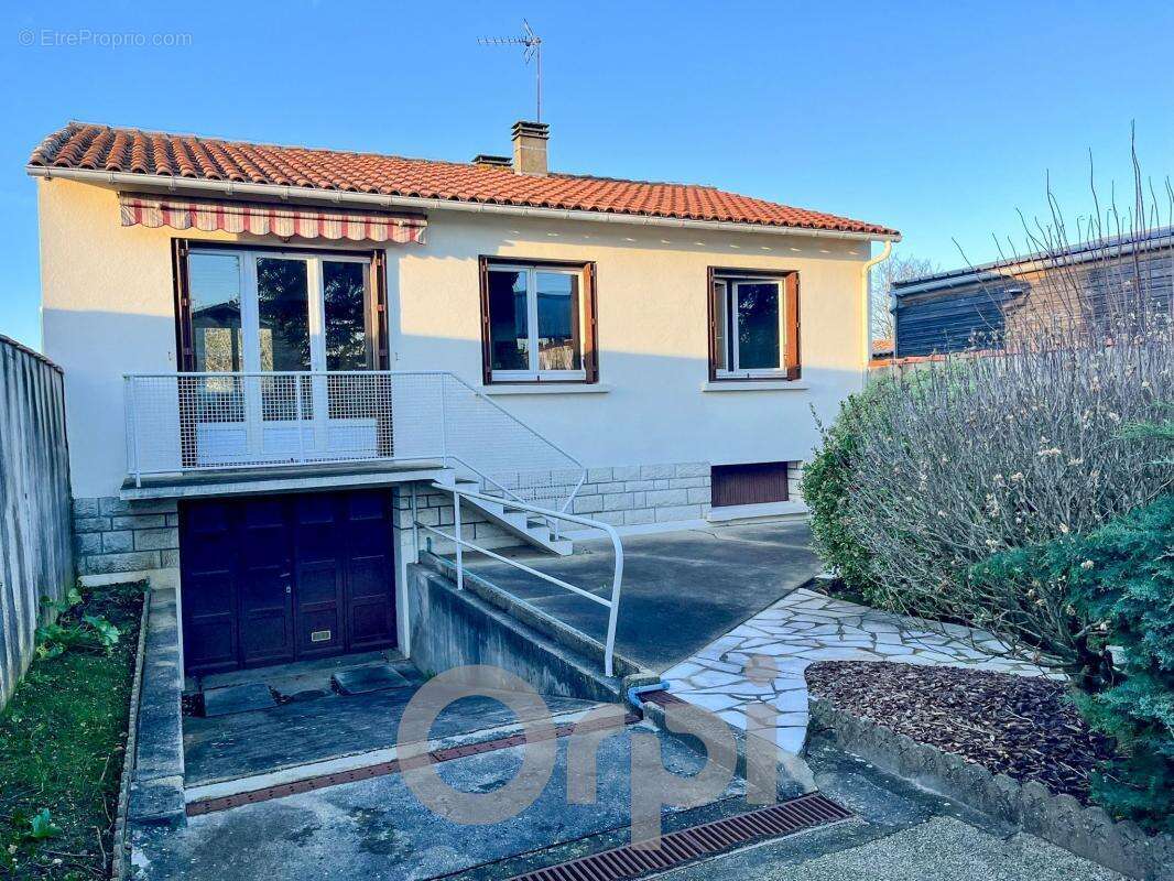 Maison à LA ROCHELLE