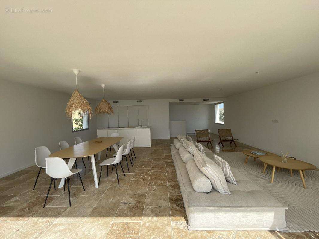 Maison à FRONTIGNAN