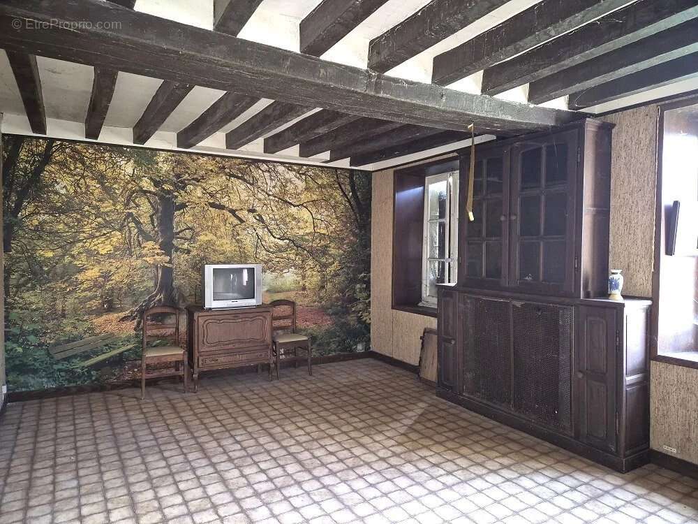 Maison à BEAUNE-LA-ROLANDE