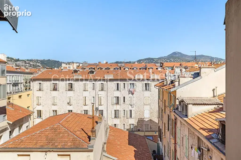 Nice Notre Dame, loft de caractère avec mezzanine et vues dégagées sur la ville - photo 11