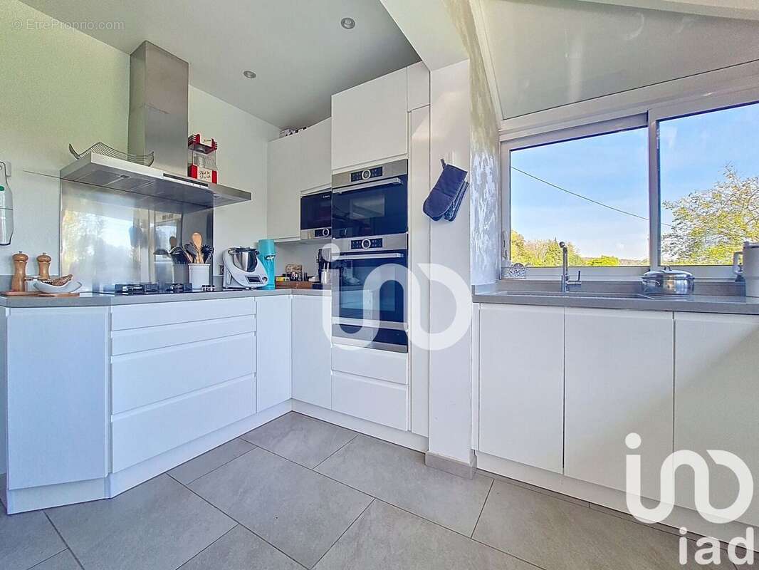 Photo 6 - Maison à SAINT-JEAN-LES-DEUX-JUMEAUX