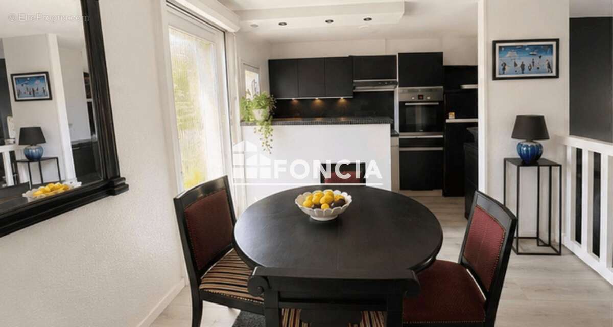 Superbe appartement T2 double séjour avec jardin privatif dans une résidence de standing - photo 3