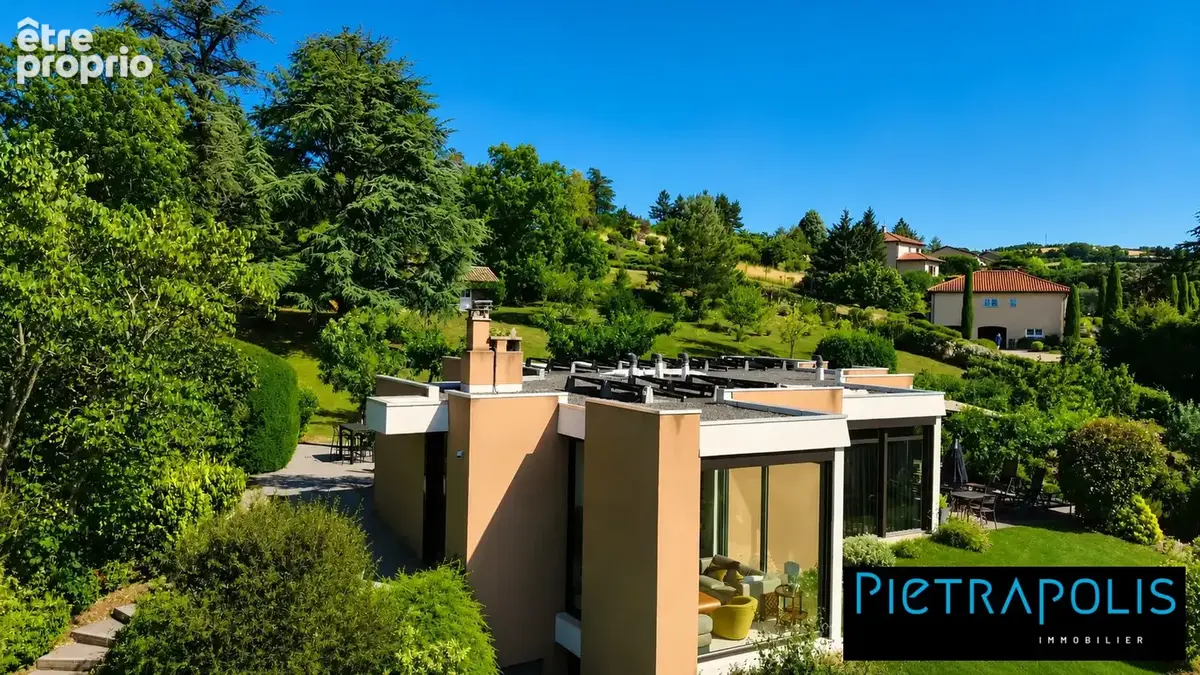 Photo Maison à Eveux au prix de 682 500€