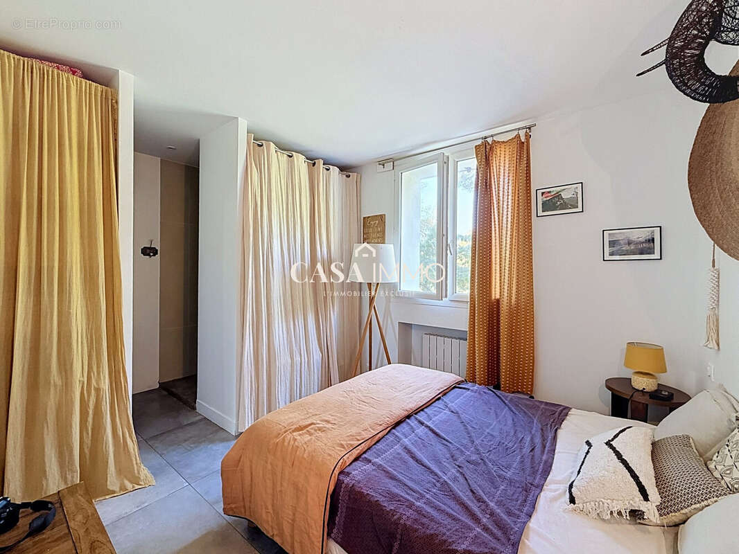 Appartement 105 m² à Carqueiranne  - photo 9