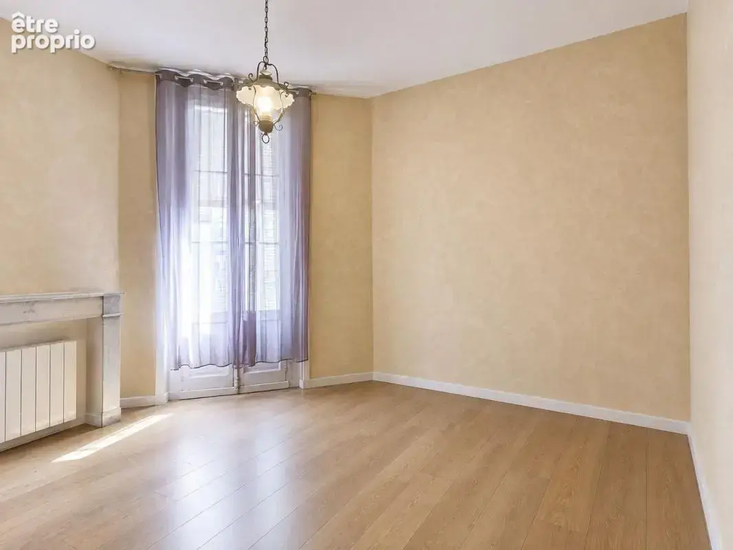 Toulon Ouest Pont du las (83200) Appartement Type 4 avec deux grande pièce de rangement sous comble - photo 4