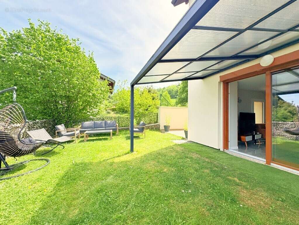 Appartement à ANNECY-LE-VIEUX