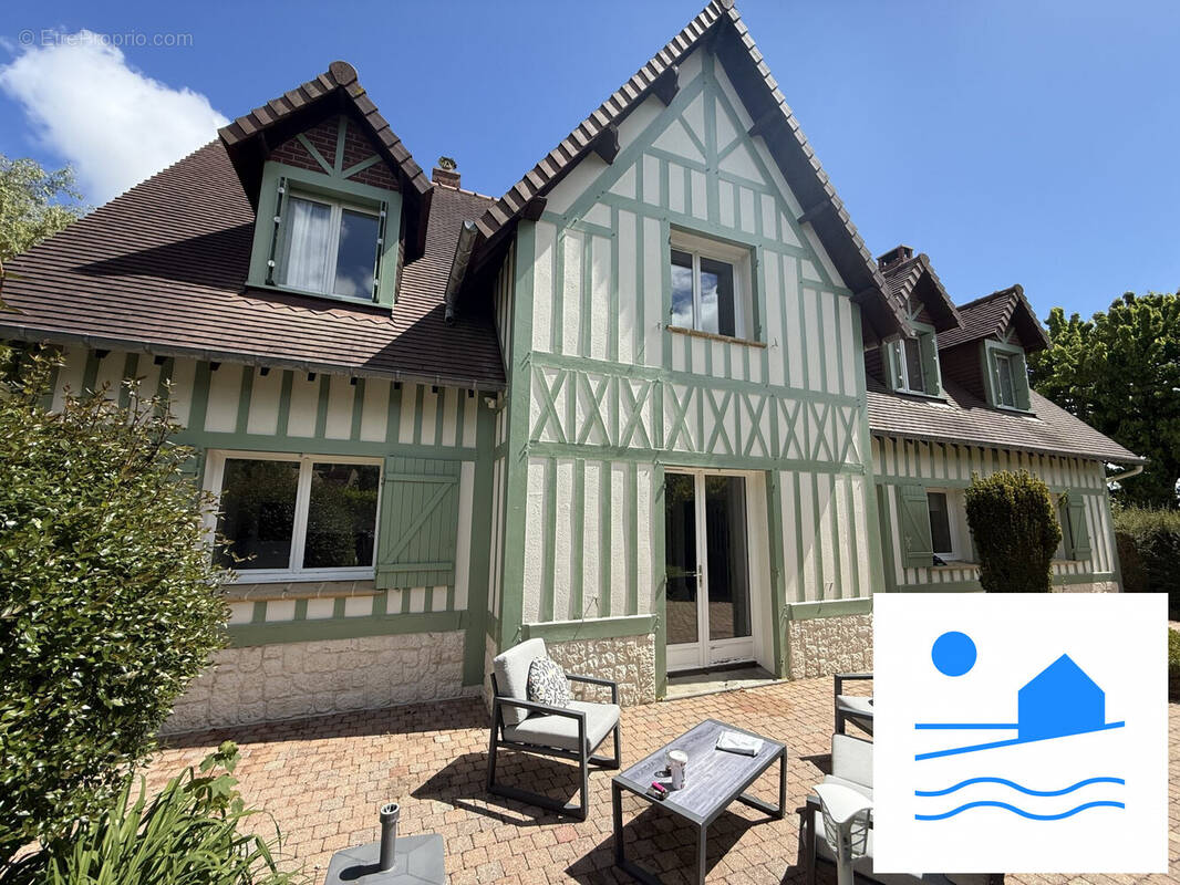 Maison à CAUVILLE-SUR-MER