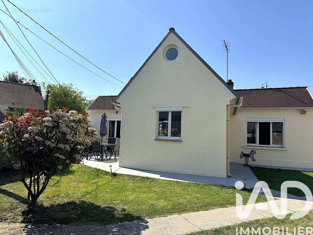 Photo 1 - Maison à SERMAISE
