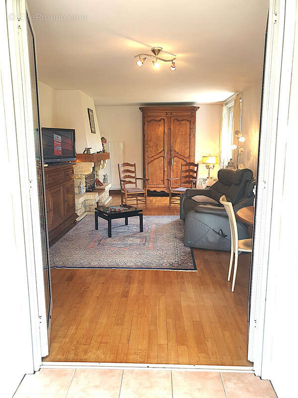 Maison 146 m² à vendre 6 pièces CHALAIS (16) 4/5 chambres, 2 garages 3 560 m² de terrain !!! - photo 15