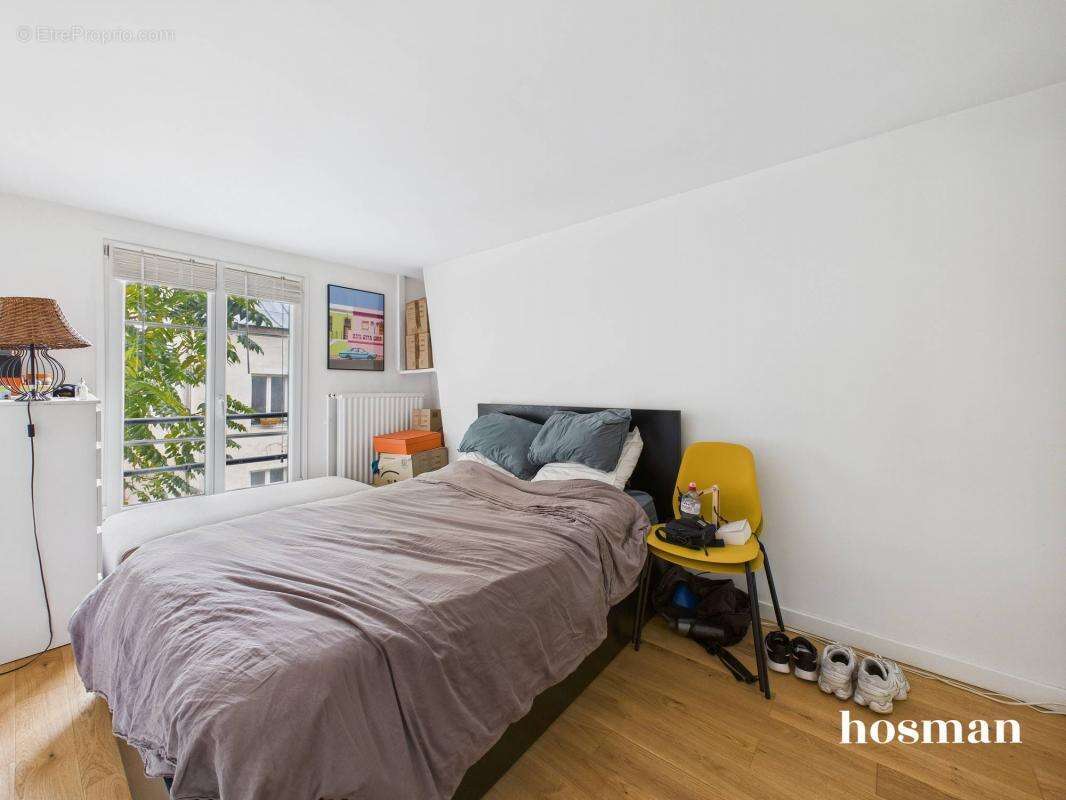 Appartement à PARIS-10E